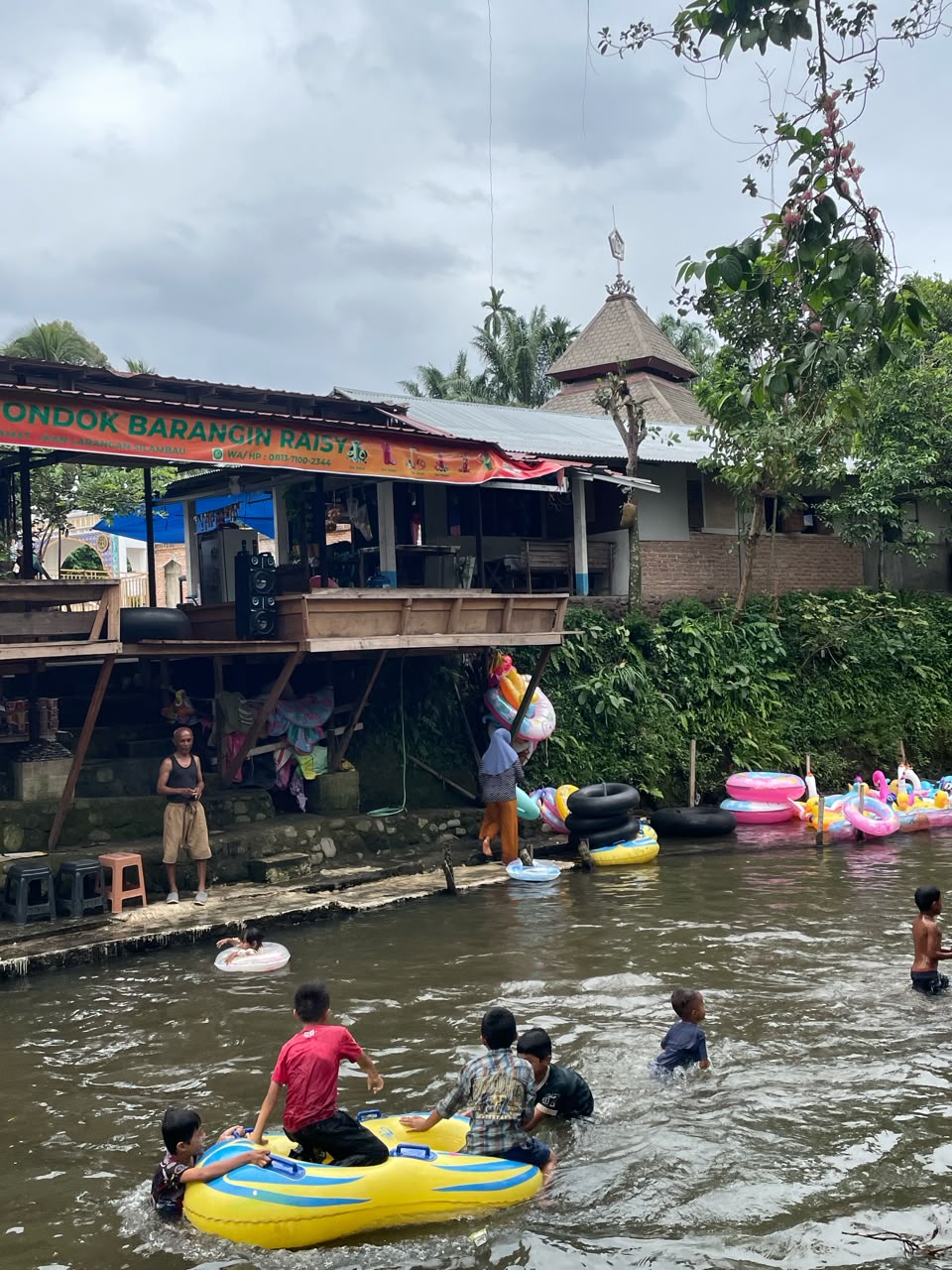 Wisata Ikan Larangan